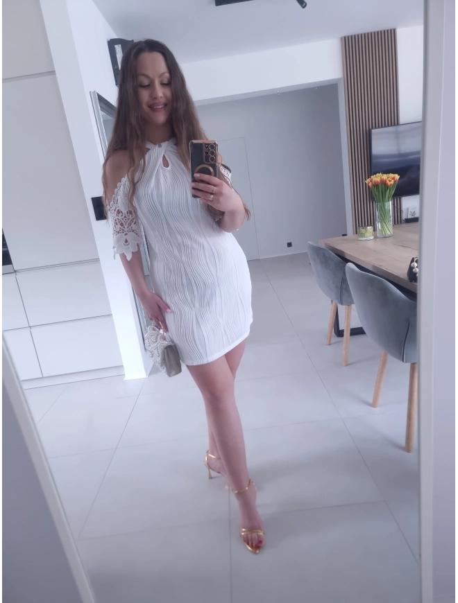 Sukienka ANNA koronka koktajlowa trapezowa