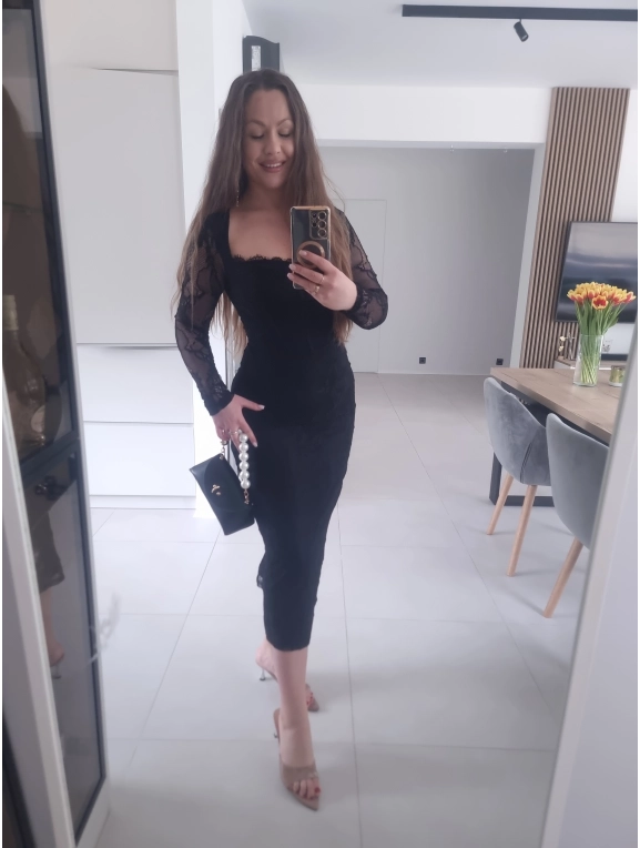 Sukienka koronkowa czarna midi M