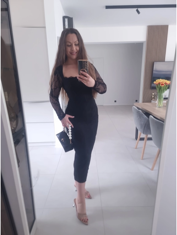 Sukienka koronkowa czarna midi M