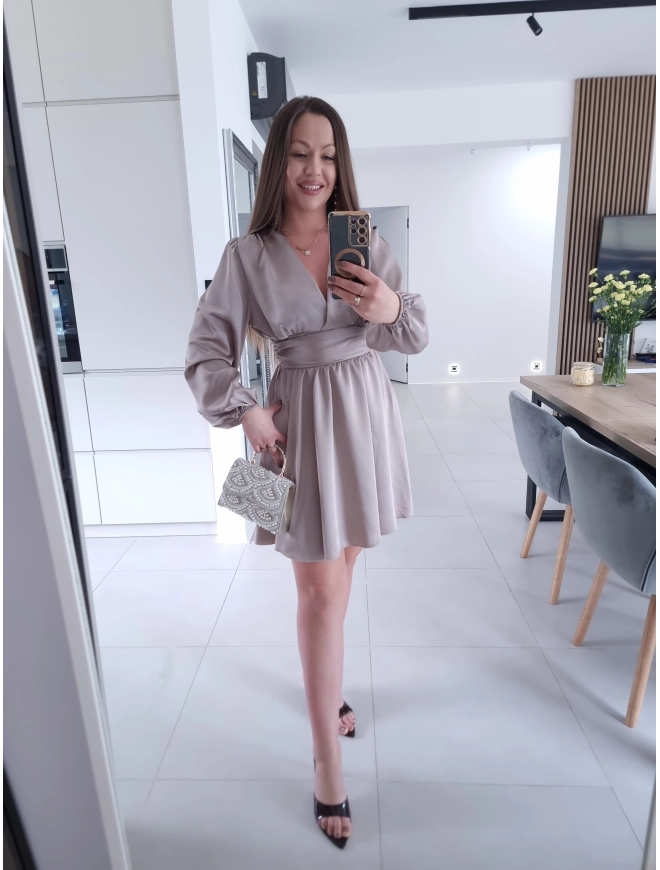 Sukienka satynowa TEYLOR S M L