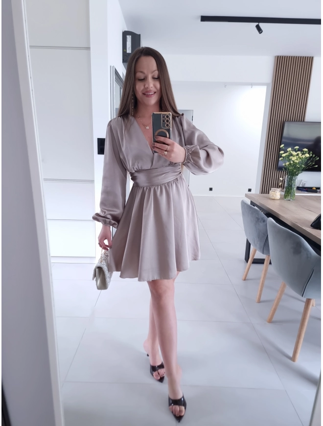 Sukienka satynowa TEYLOR S M L