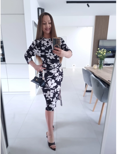 Sukienka GLORIA marszczona midi z rozcieciem