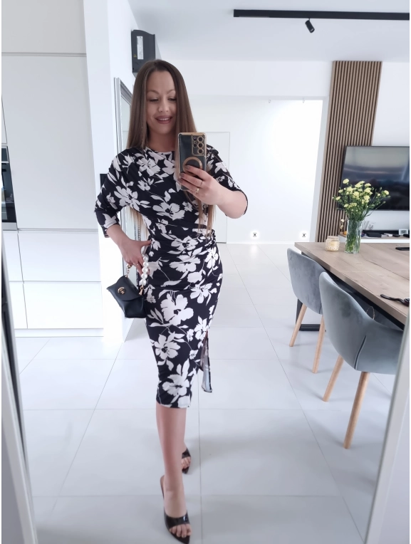 Sukienka GLORIA marszczona midi z rozcieciem