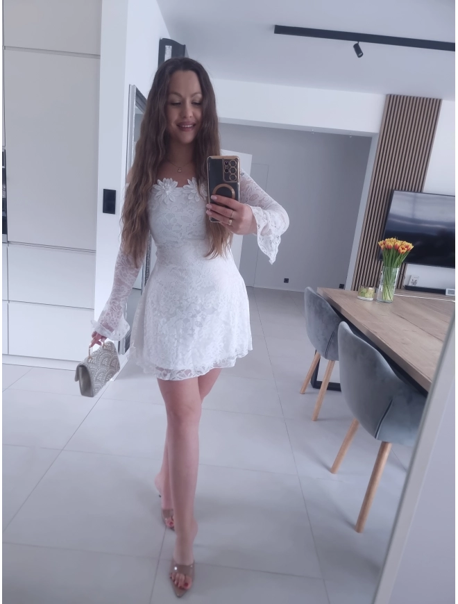 Sukienka ECLET koronkowa biała koktajlowa