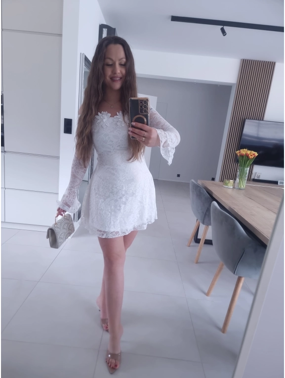 Sukienka ECLET koronkowa biała koktajlowa