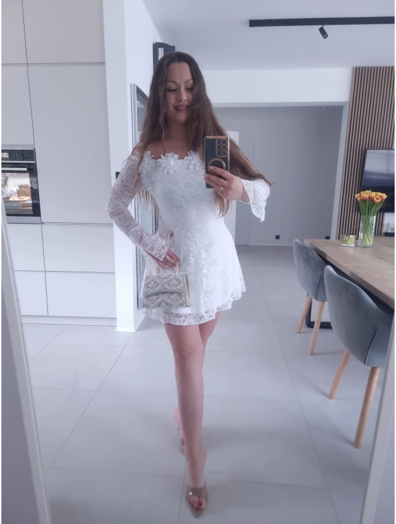 Sukienka ECLET koronkowa biała koktajlowa