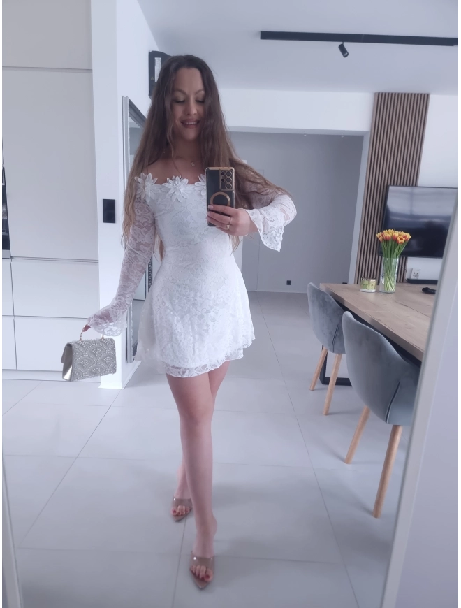 Sukienka ECLET koronkowa biała koktajlowa