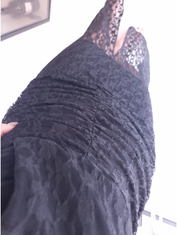 Sukienka TAMATA MIDI Z ROZCIĘCIEM KORONKA