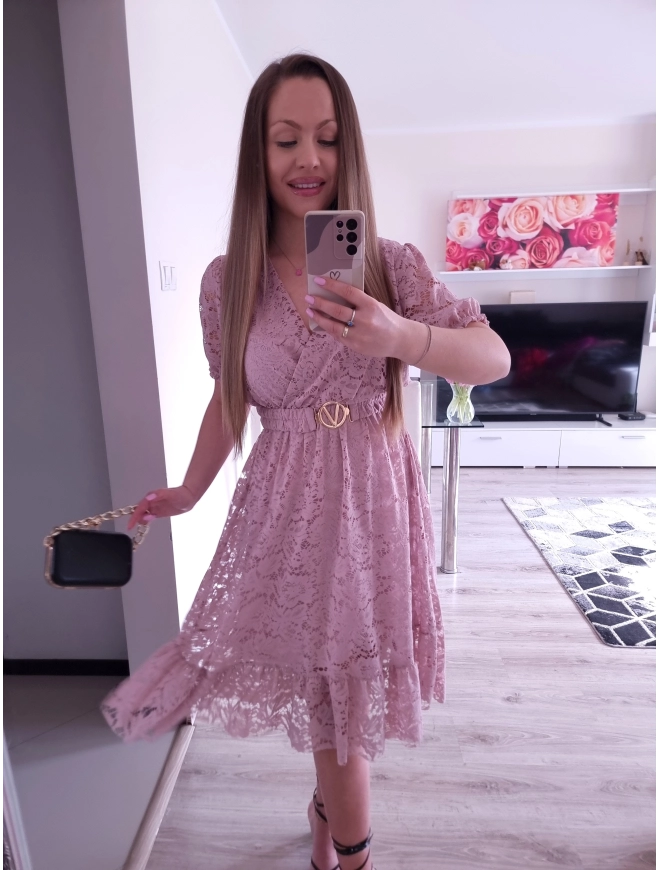 Sukienka GLAMOUR koronkowa PLUS SIZE puder róż