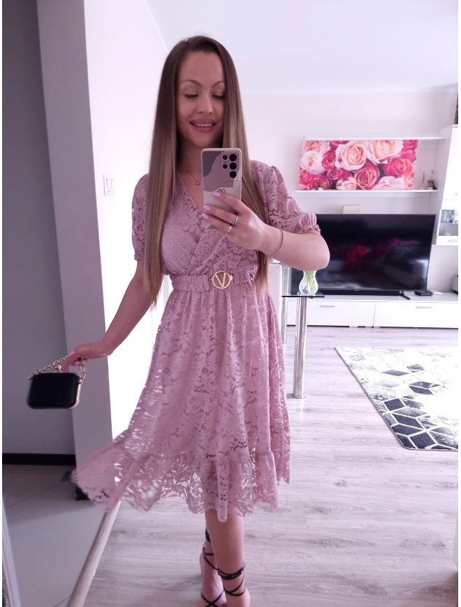 Sukienka GLAMOUR koronkowa PLUS SIZE puder róż