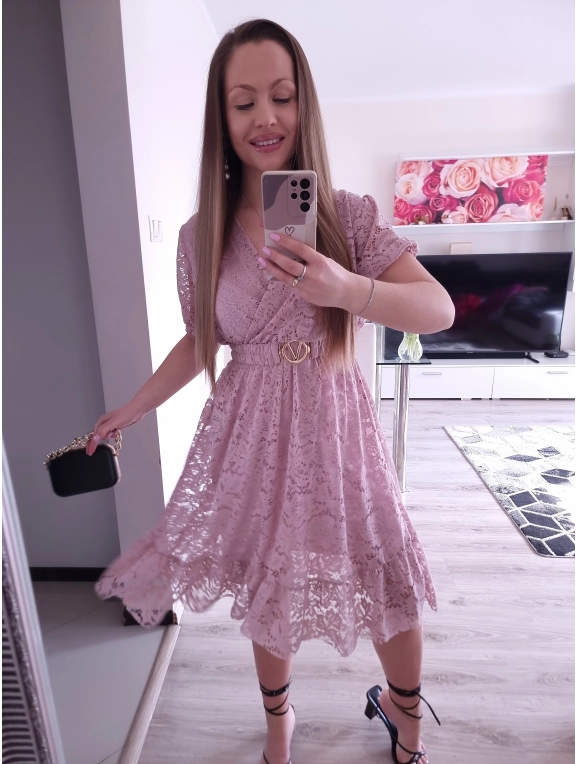 Sukienka GLAMOUR koronkowa PLUS SIZE puder róż