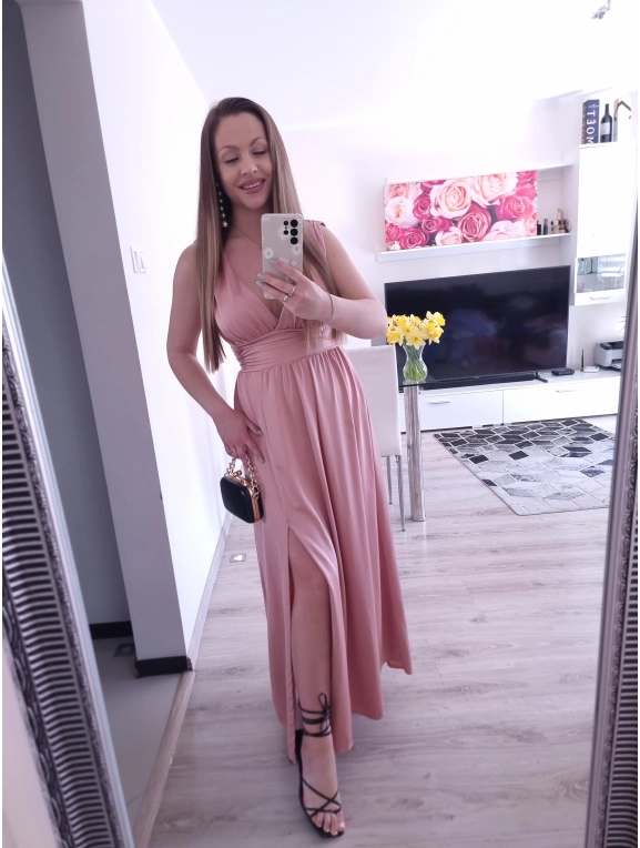 Sukienka VENEZIA MAXI elegancka z rozcięciem puder róż
